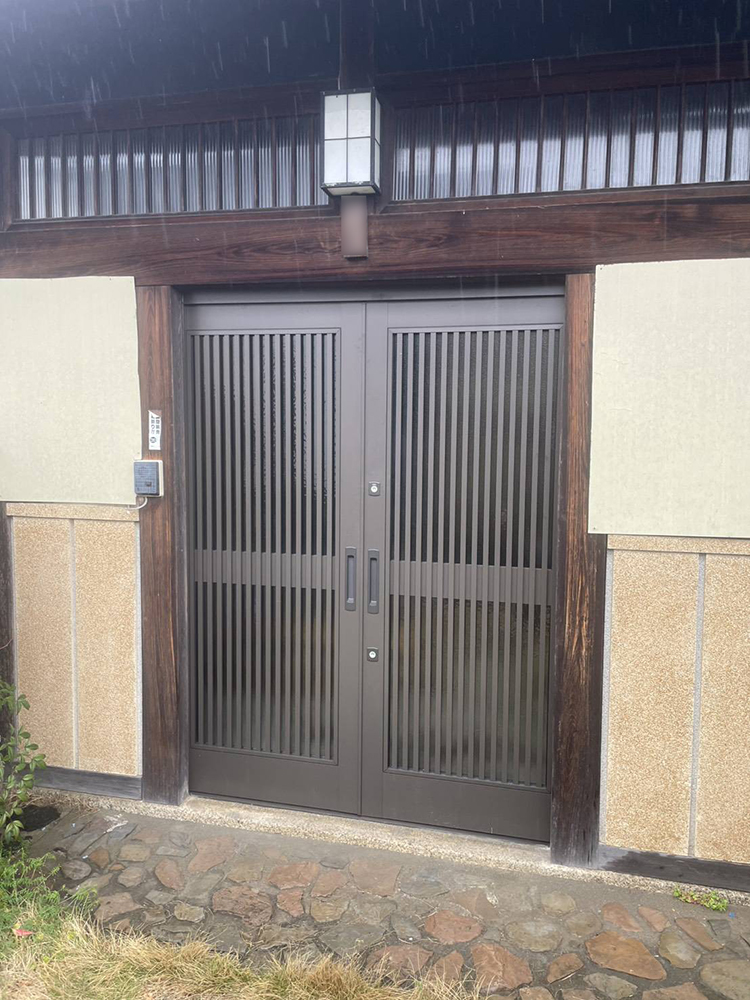 玄関（大垣市・Y様邸）