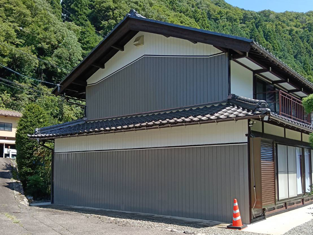 外壁塗装（郡上市八幡町瀬取・Y様邸）